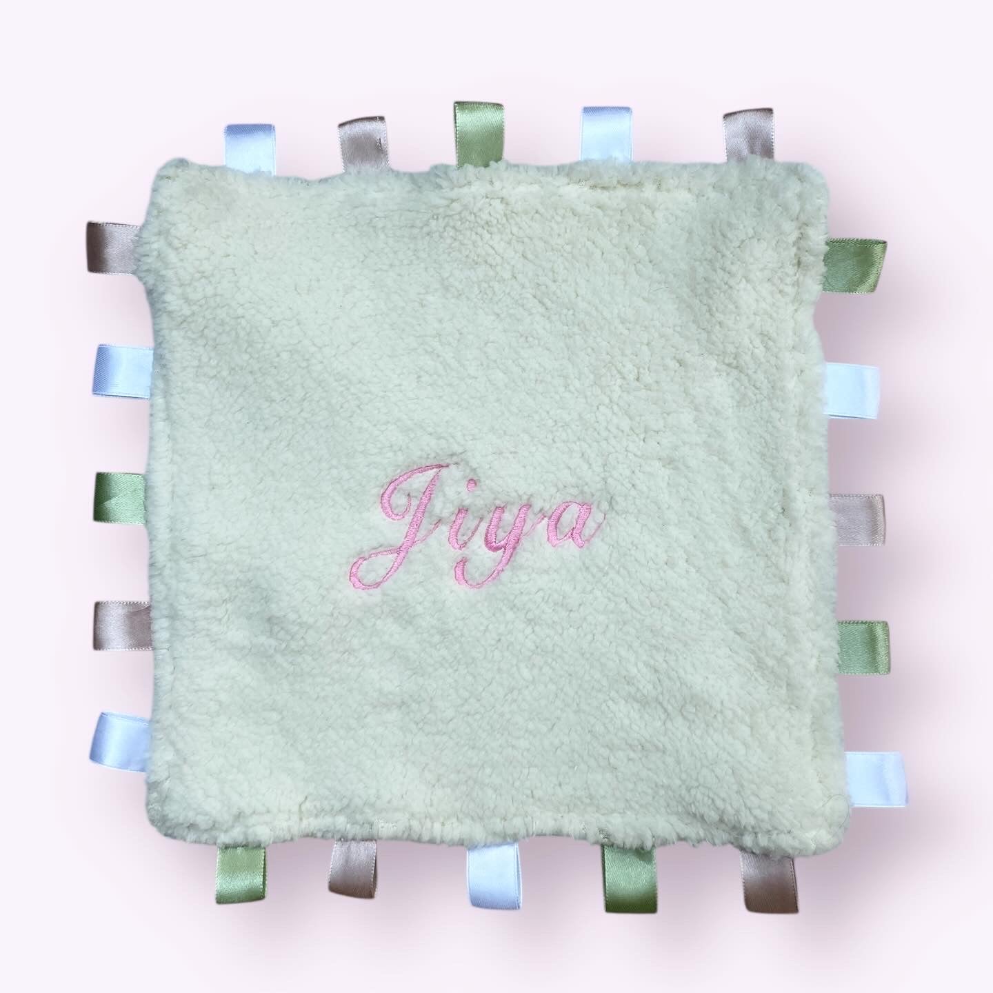 Handmade tag comforters
