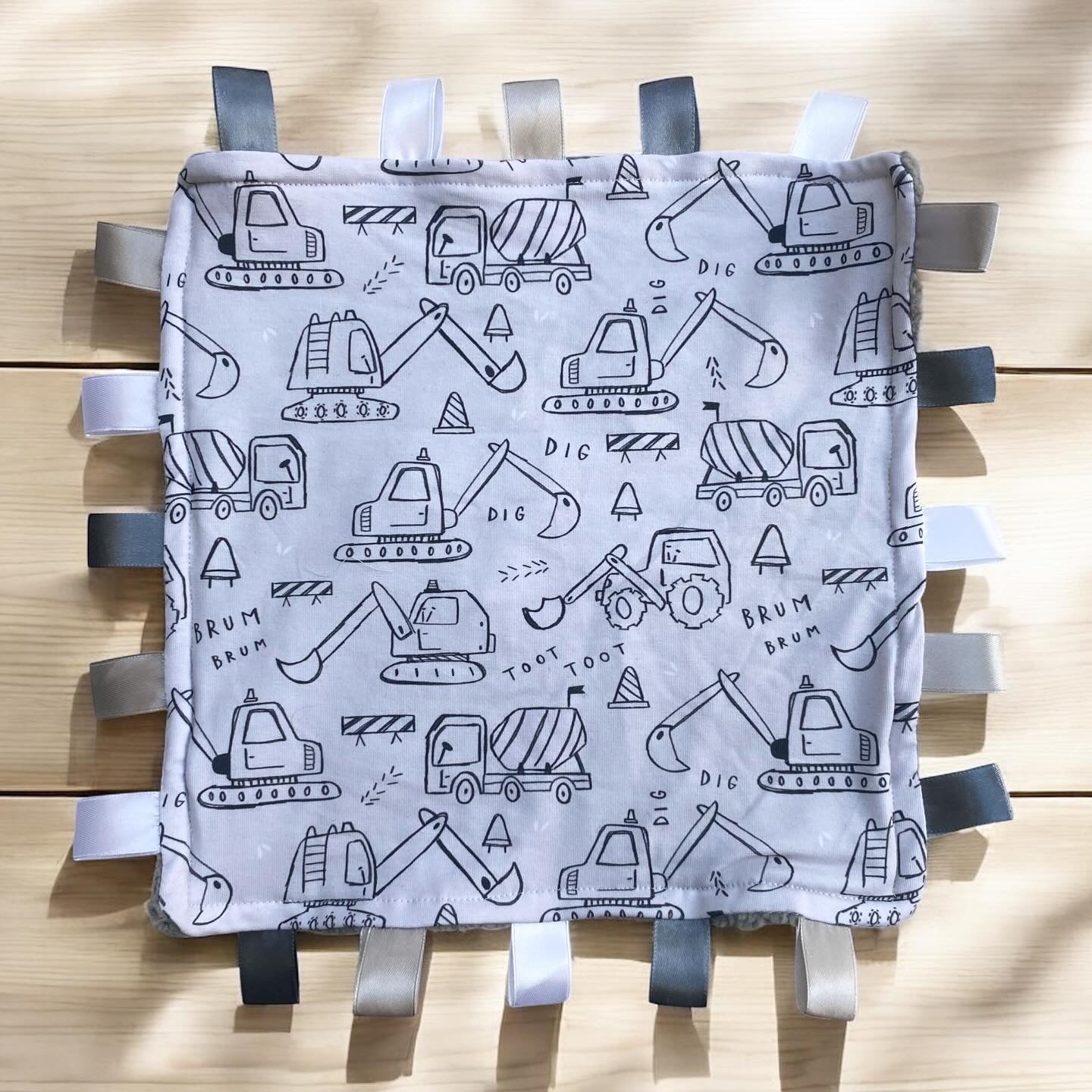 Handmade tag comforters