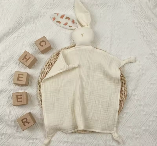 Beige sun ear bunny comforter