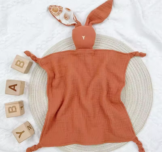 Red sun ear bunny comforter