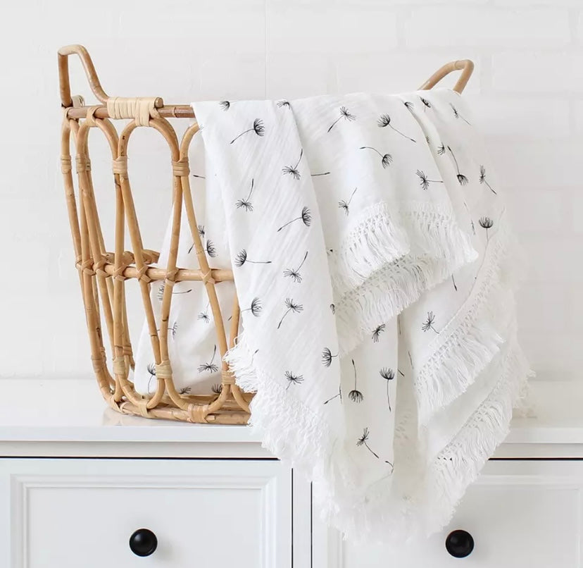 Dandelion tassel muslin blanket