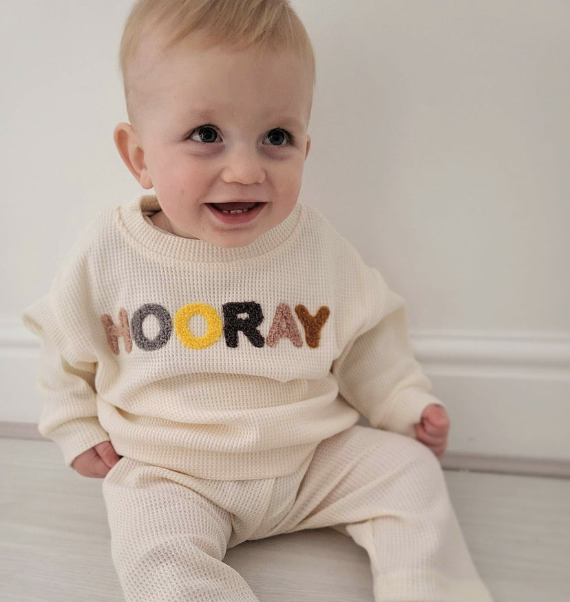 HOORAY top and trouser set